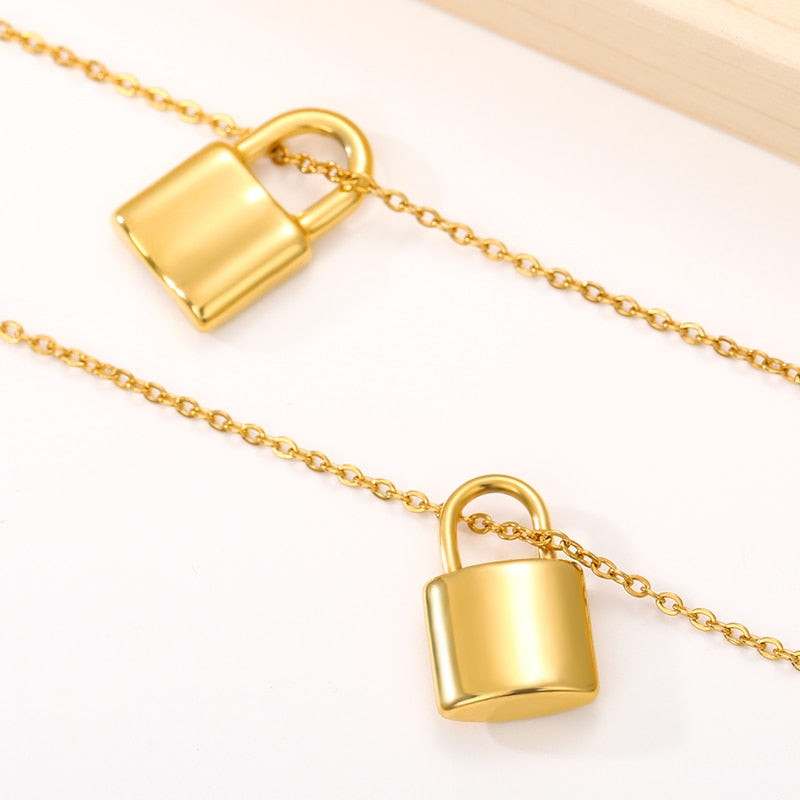 Padlock Pendant Necklace